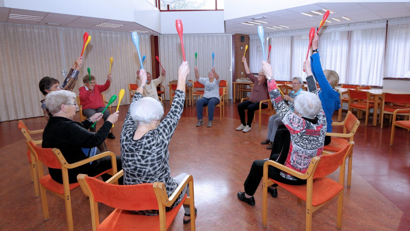 Verbazingwekkend Bewegen voor ouderen, 'blijf fit en kom bewegen' | RTV Katwijk SH-43