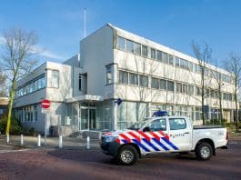 Van drie naar twee politieteams in de Bollenstreek