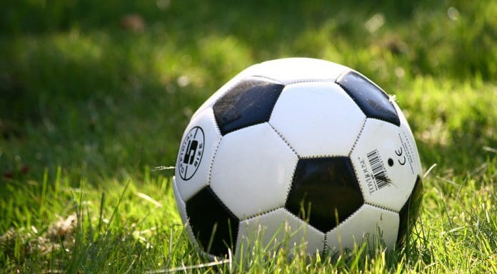 Agent gewond bij vechtpartij na Rijnsburgse Boys – Quick Boys