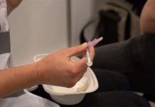 Huisartsen vaccineren op vaccinatielocaties GGD Hollands Midden