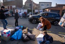 ‘Gekkenhuis’ bij inzameling spullen voor Oekraïne