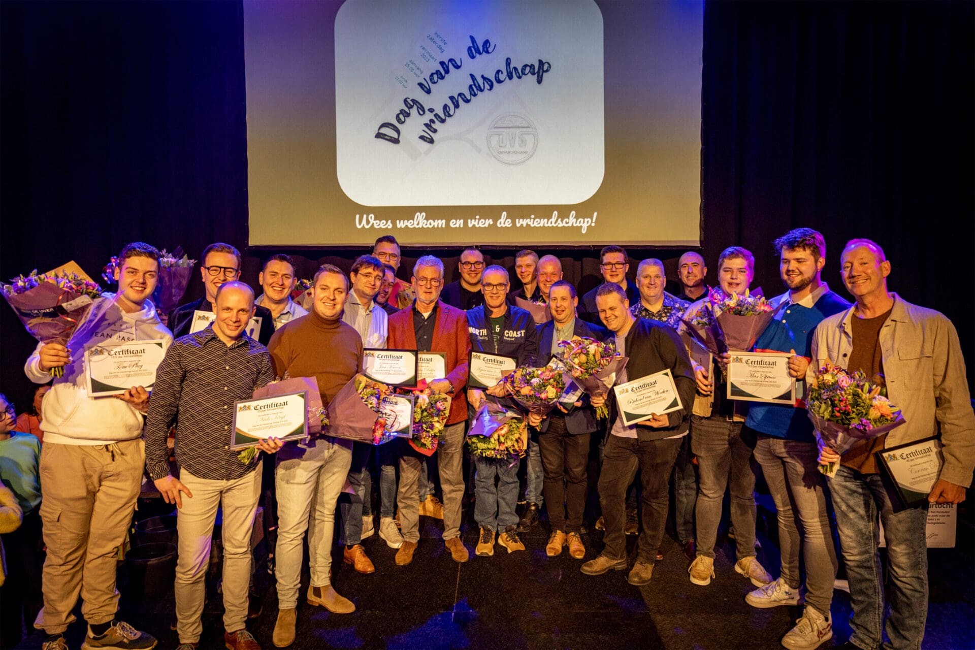 DVS-Katwijk-Foto-bij-Persbericht-Dag-van-de-Vriendschap-huldiging-jubilarissen