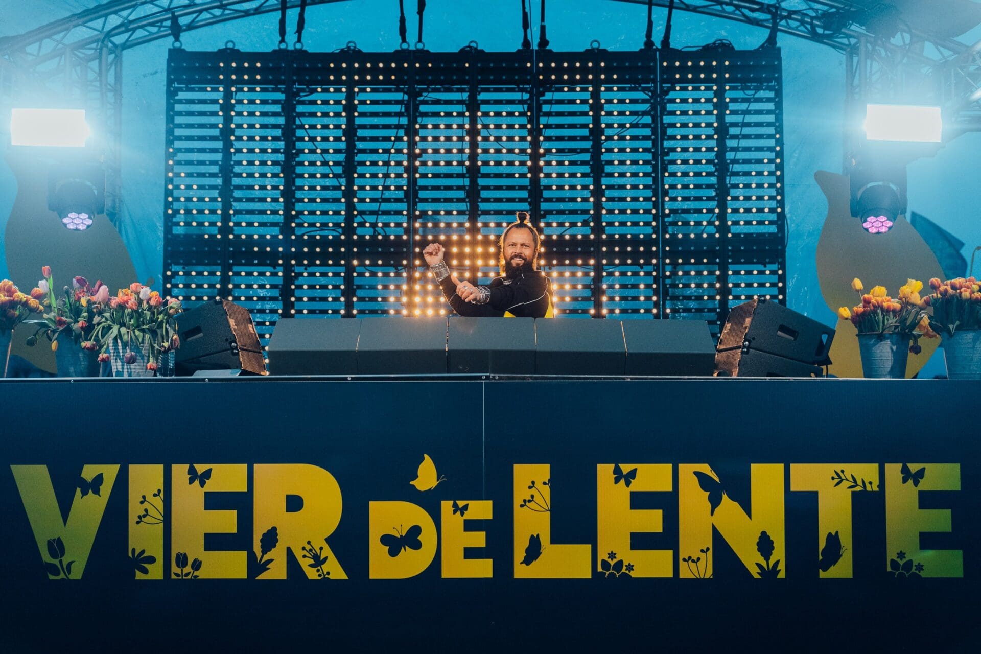 230414-194911-Vier de lente 2023 PREVIEW-0P3A1418-JD