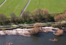 Vrees voor dijkdoorbraak bij Valkenburgse Meer