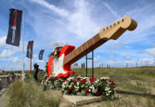 Haringrock-gitaar weer terug op de Boulevard