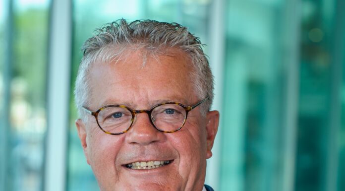 Gijsbert van Rhijn stapt over naar VVD