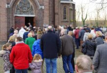 Kerkkoren, koffie en koek op korenavond in Katwijkse r.-k kerk