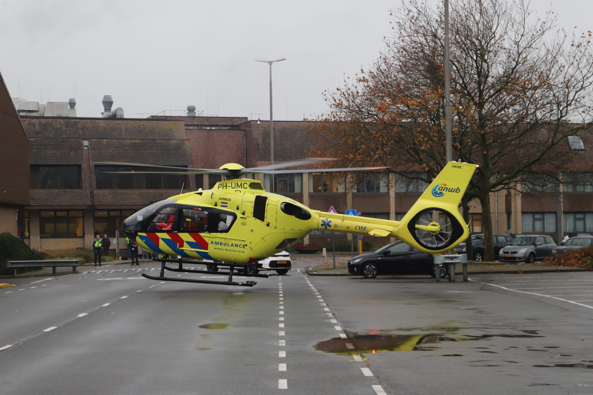 Dode bij incident met vrachtwagen op veiling