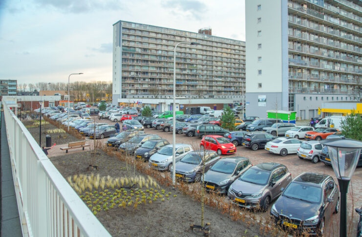 VVD: Hoera: Vermindering parkeercapaciteit van tafel!