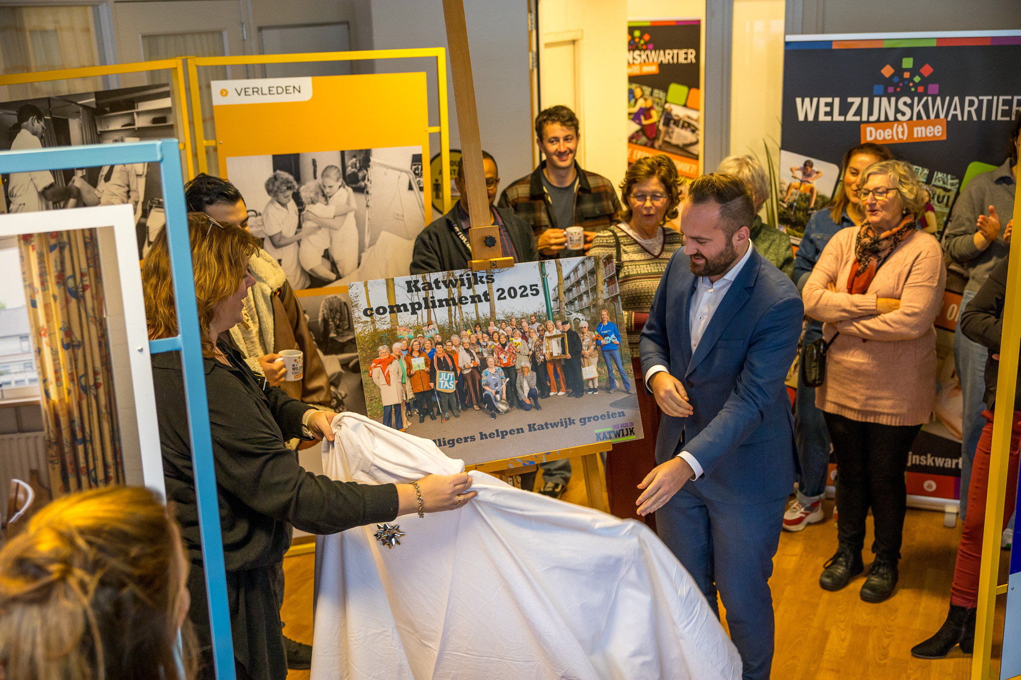 Symbolische uitreiking Katwijks Compliment aan 40 vrijwilligers