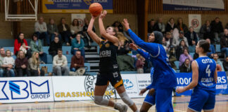 Grasshoppers wint van GET United