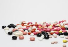 Jongeren halen foute grap uit met kind, pepermunt als drugs aangeboden