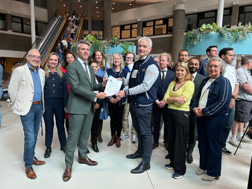 051326petitieleerlingenvervoer