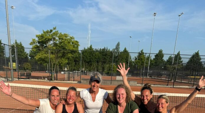 Dames Zee en Duin landskampioen; heren verliezen finale