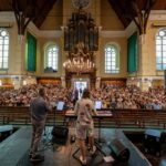 Praiseavond vol verbinding in Nieuwe Kerk