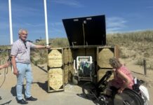 Gemeente Katwijk start pilot met beveiligde rolstoelstalling op het strand