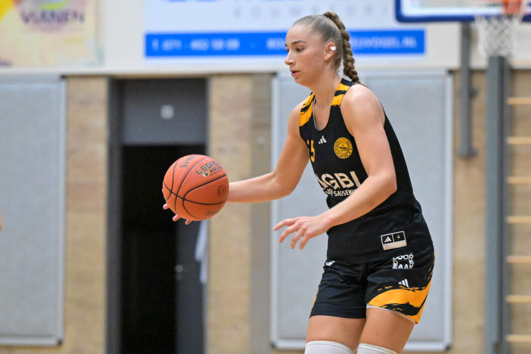 2025-10-01 GBI van Dijk Grasshoppers VSE 1 v BC Triple Treat VSE 1 - Women's Basketball League WBL
