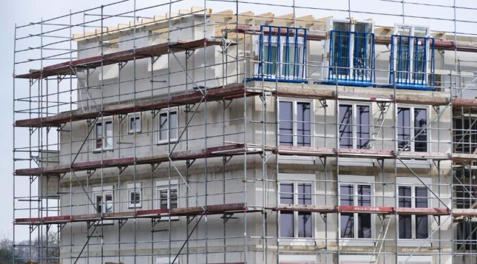 Wethouders kustgemeenten vragen ruimte om in buitengebied te mogen bouwen