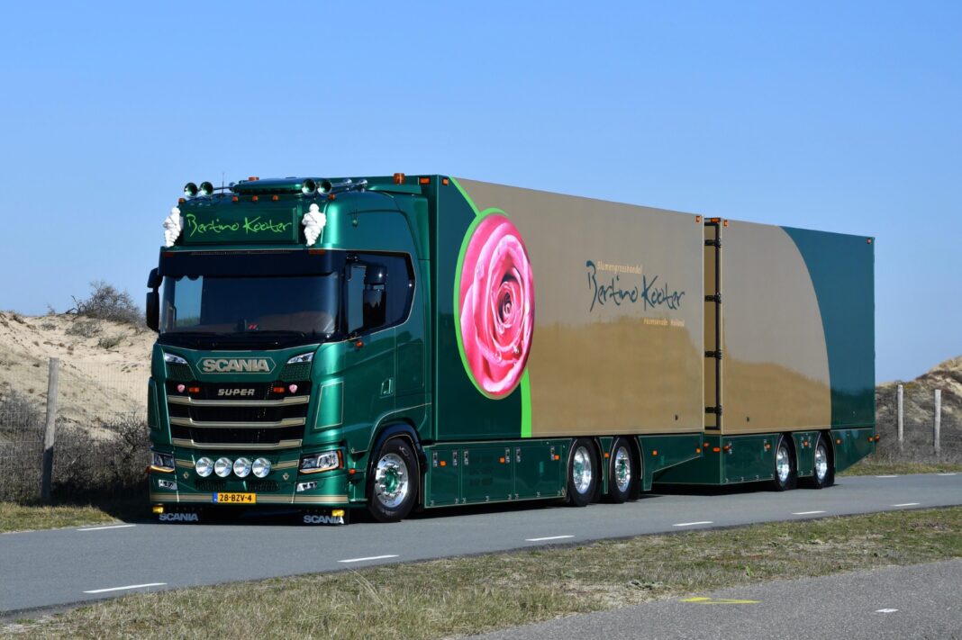 071026truckwesleyvanrijnkatwijk