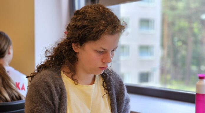 Rijnsburgse Viviënne 5e op EK jeugddammen