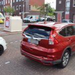 Bestuurder vlucht na aanrijding in Rijnsburg