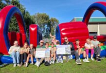 Kinderraad zorgt voor springkussen in Katwijk Noord