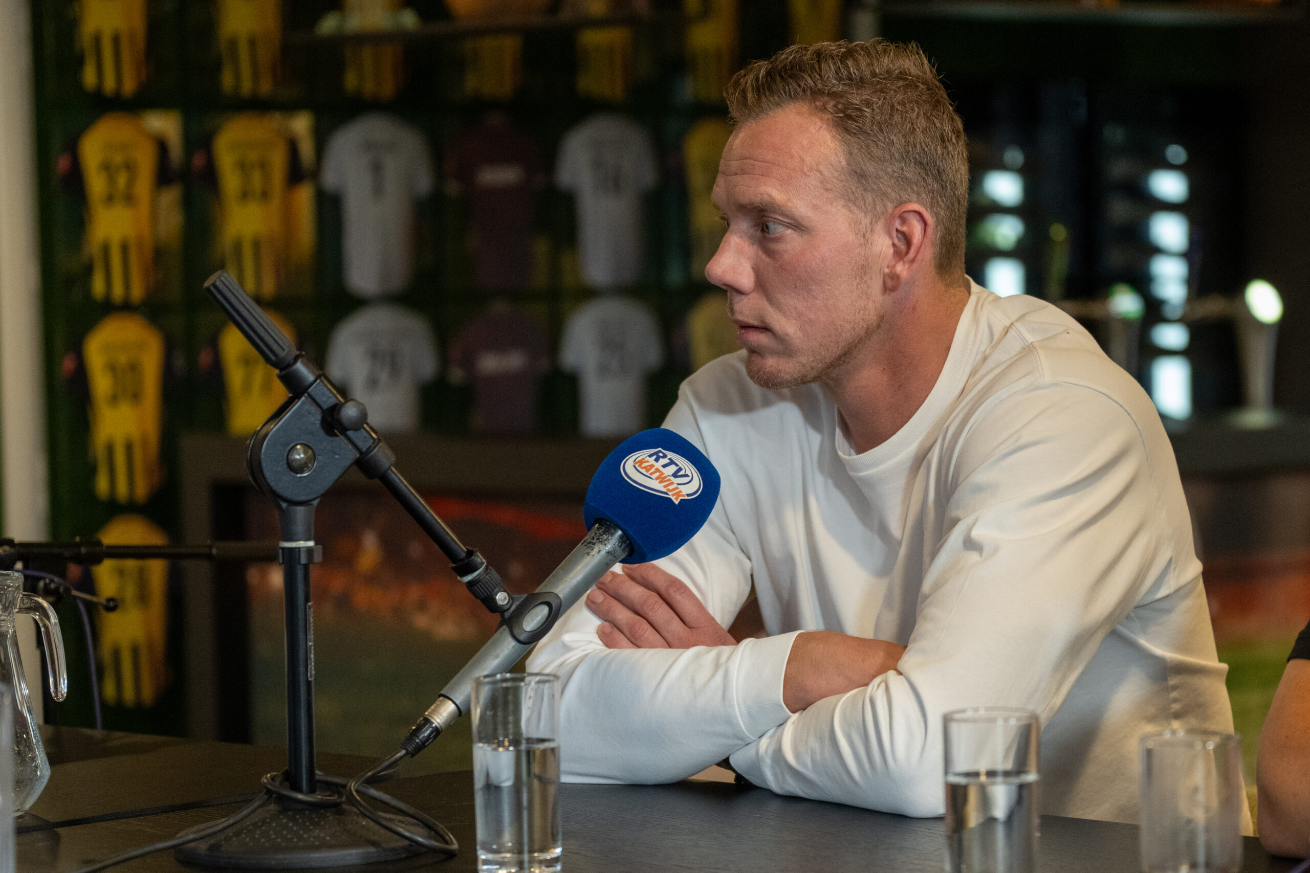 Quick Boys-trainer Rogier Veenstra blikt vooruit op derby tegen Katwijk