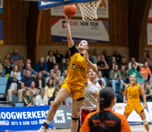 Grasshoppers blijft ongeslagen na overwinning op Binnenland
