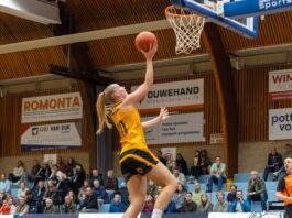 Grasshoppers wint spannend duel tegen Triple Threat