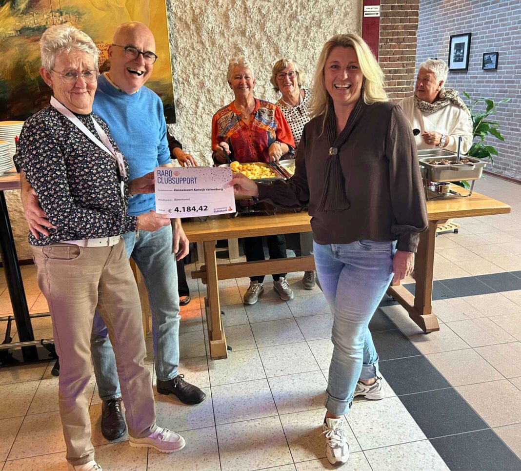 101826 Uitreiking Rabo Clubsupport Zonnebloem 2026 (foto Zonnebloem Katwijk Valkenburg)